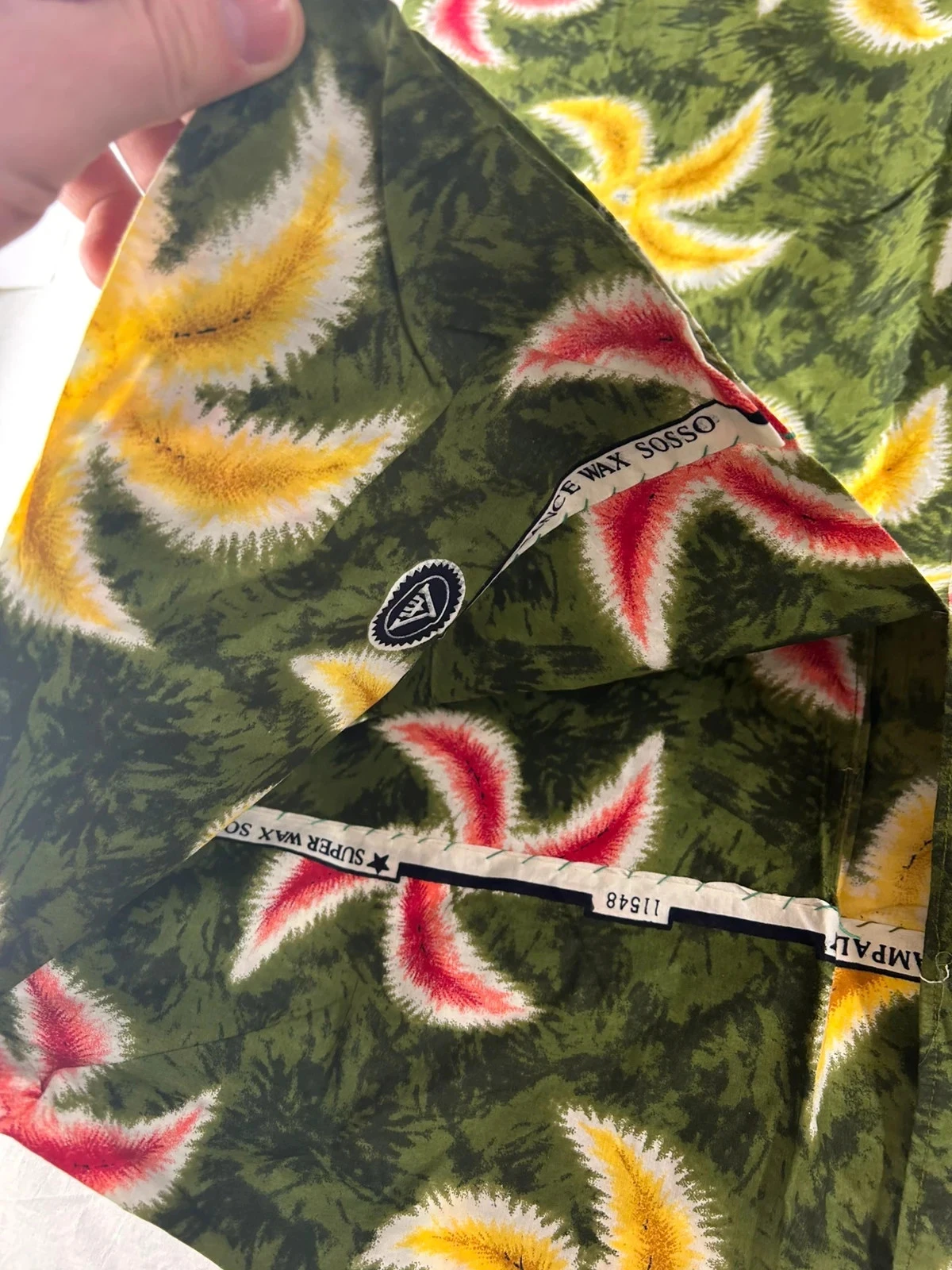 Vintage custom-fit dress with multicolored patterns – photo 6